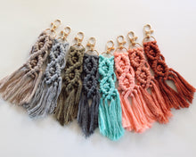 Load image into Gallery viewer, Simple Macrame Keychain
